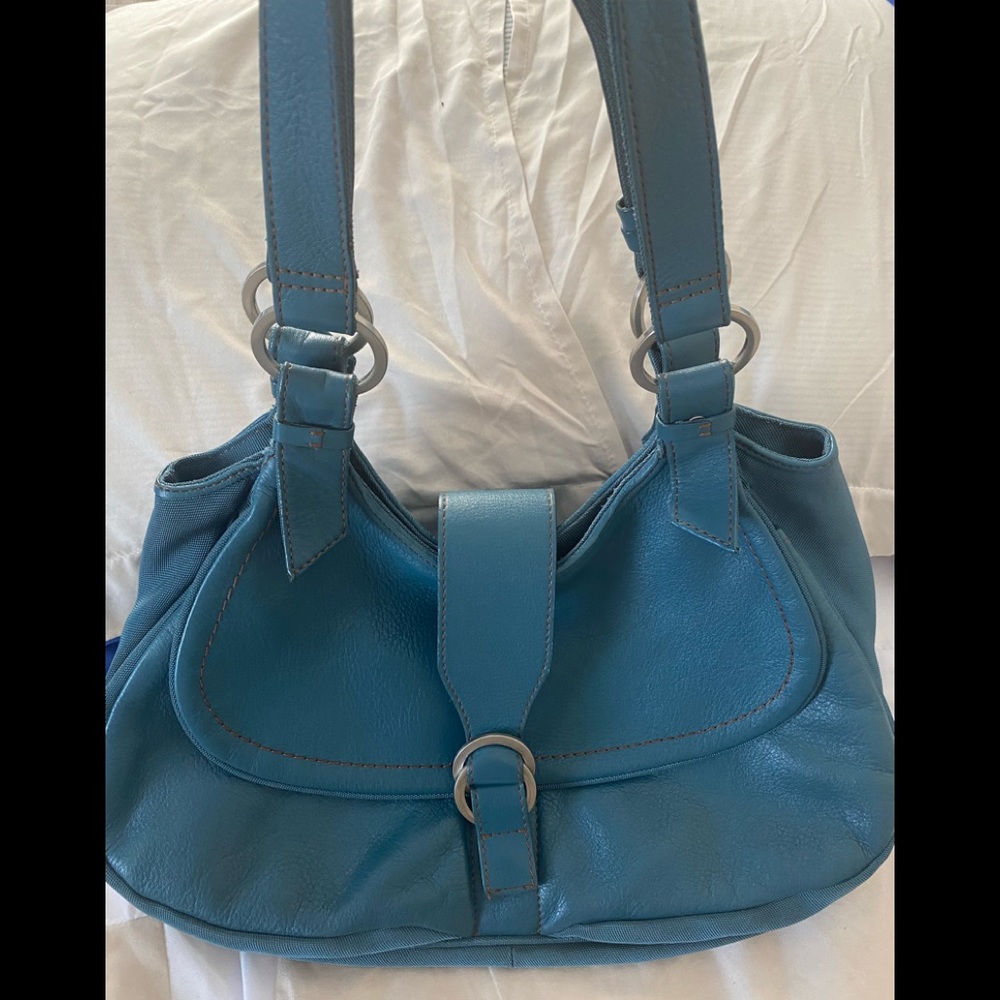 Kenneth Cole leather Purse